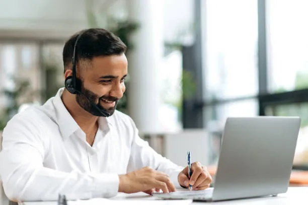 دورات الامتثال المالي عن بُعد بشهادة معتمدة في الرياض