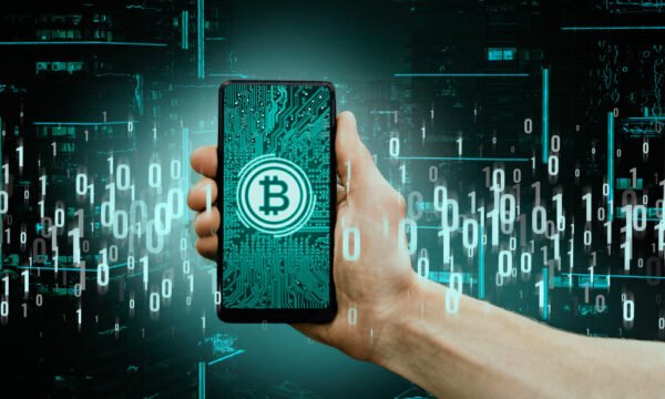 مكافحة غسل الأموال في الأصول الرقمية والعملات المشفرة