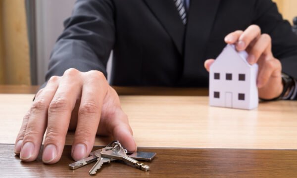 الاحتيال في القطاع العقاري: الأساليب وآليات الكشف